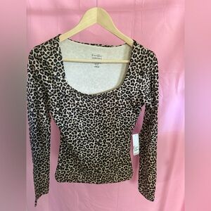 Leopard Print Long Sleeve Top